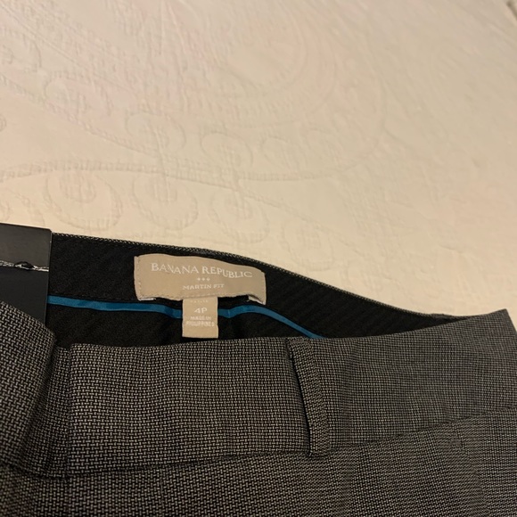 Banana Republic Martin Fit NWT - Picture 3 of 15